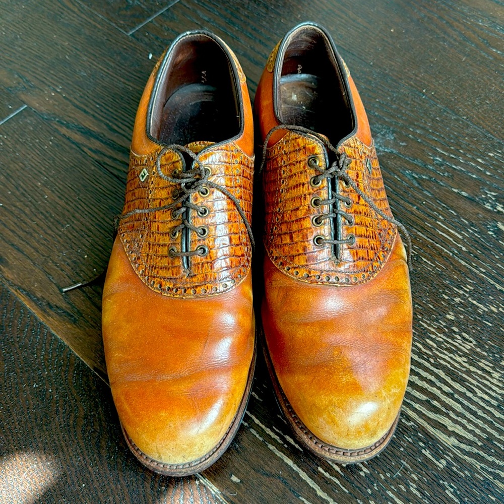 Footjoy leather golf shoes